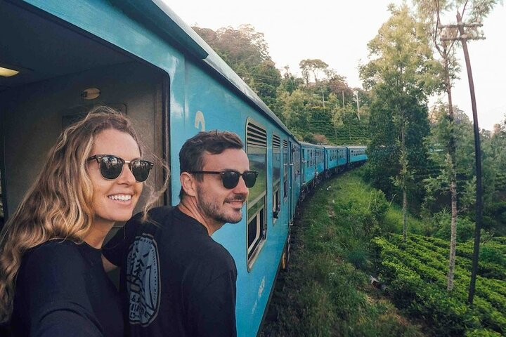 Nuwaraeliya (Nanuoya) - Ella Train Tickets - Photo 1 of 11